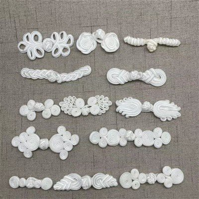 Simpul butang Cina dengan gelung